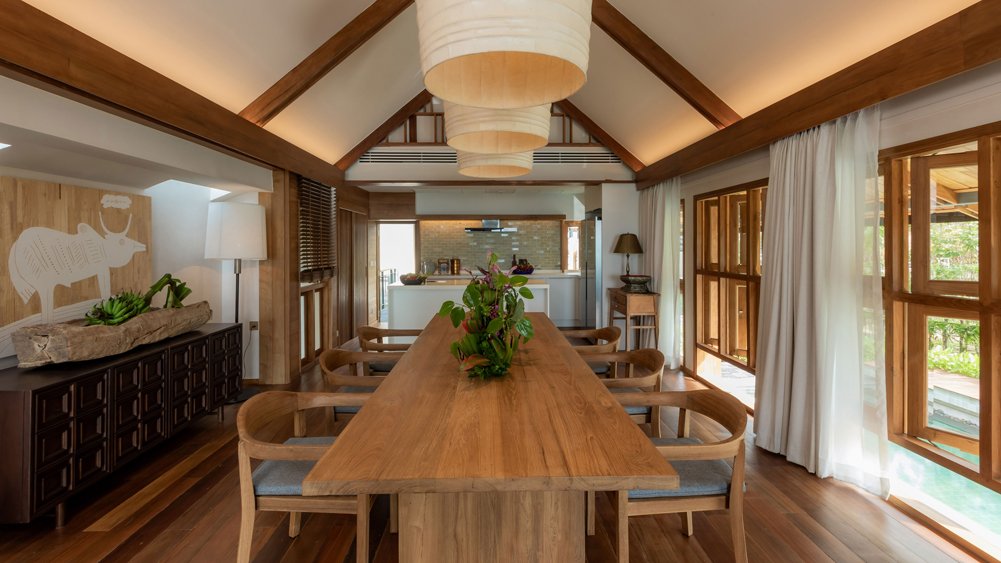 Elite Havens - Siritarar - Koh Samui - Restful living and dining area overlooking  Lipa Noi Beach